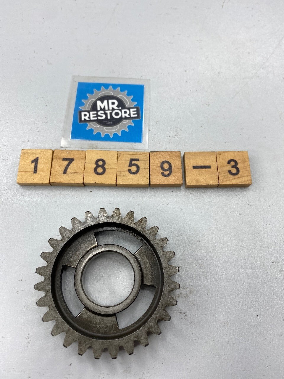Yamaha SR500 SR400 XT500 TT500 Transmission 2nd Wheel Gear 583-17221