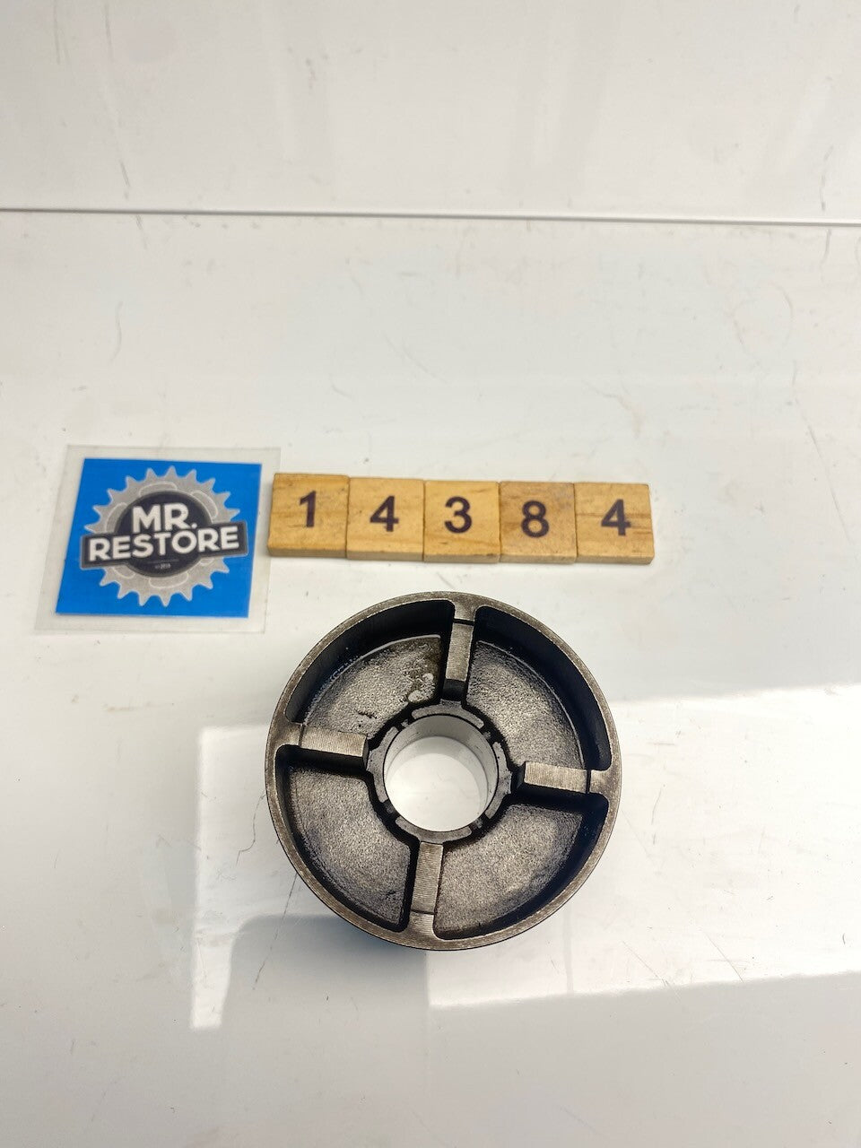 Kawasaki GPZ900R ZX900 Starter Generator Sprocket 12046-1056