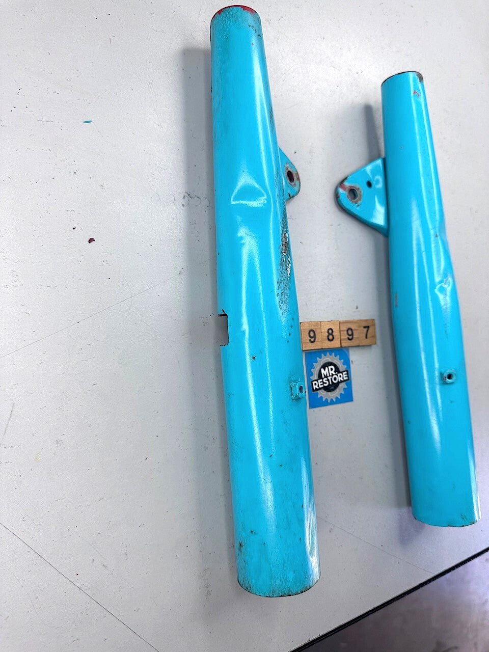 Yamaha V90 T 1982 Pair of Fork Covers