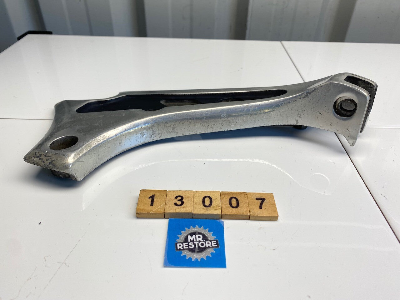 Suzuki GR650 Tempter R/H Pillion Foot Rest Muffler Bracket 43811-15500