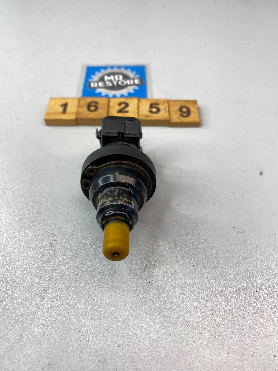 BMW R1100 R850 RT RS R GS Injection Injector Valve 13641341352