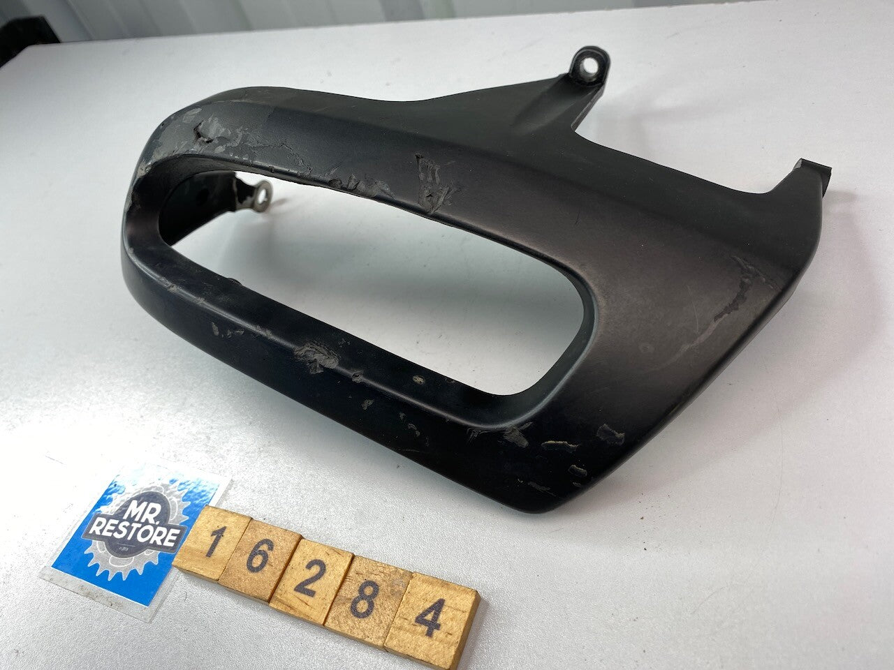 BMW R1100R R1100GS R1150R R850R R/H Engine Safety Bar 46 71 2 316 486