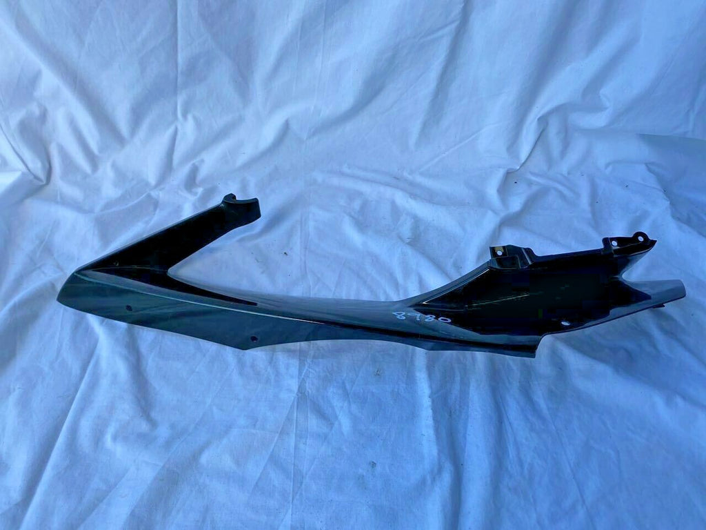 Yamaha R1 YZF 07-08 L/H Mid Fairing Trim 4C8-2117V-00