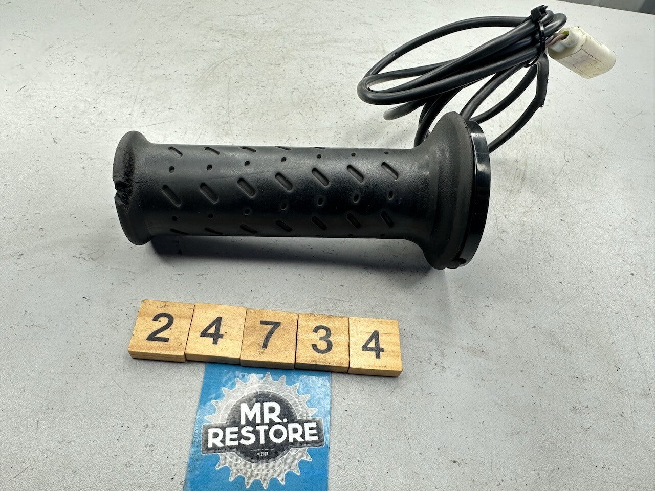 BMW G650GS 2010-16  Left Hand Heated Grip 61317728861