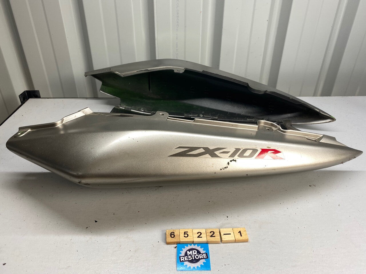 Kawasaki ZX10R Tail Piece 36040-0015 - 2 available