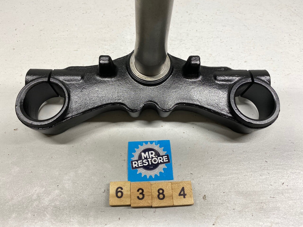 Suzuki XN 85 Turbo Triple Tree Fork Clamp & OEM Bolts - Reconditioned