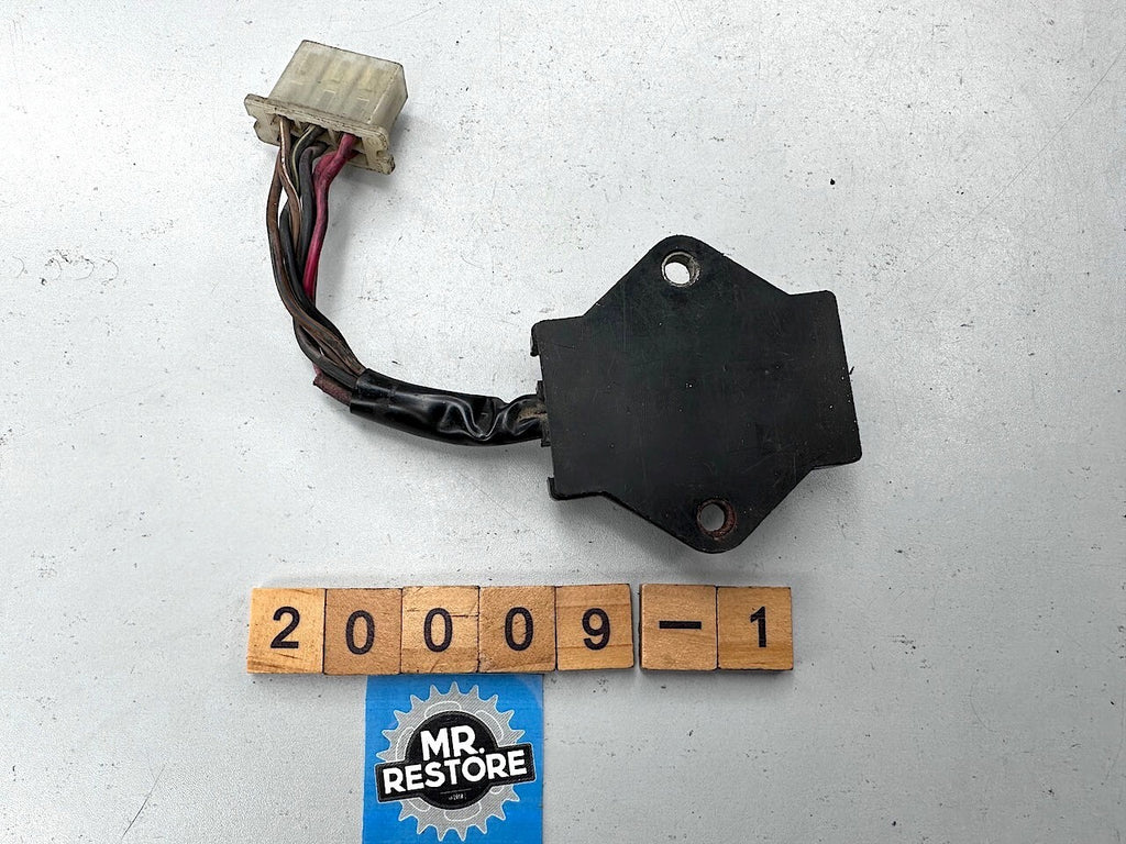 Honda CB550/4 CB400/4 - Fuse Box