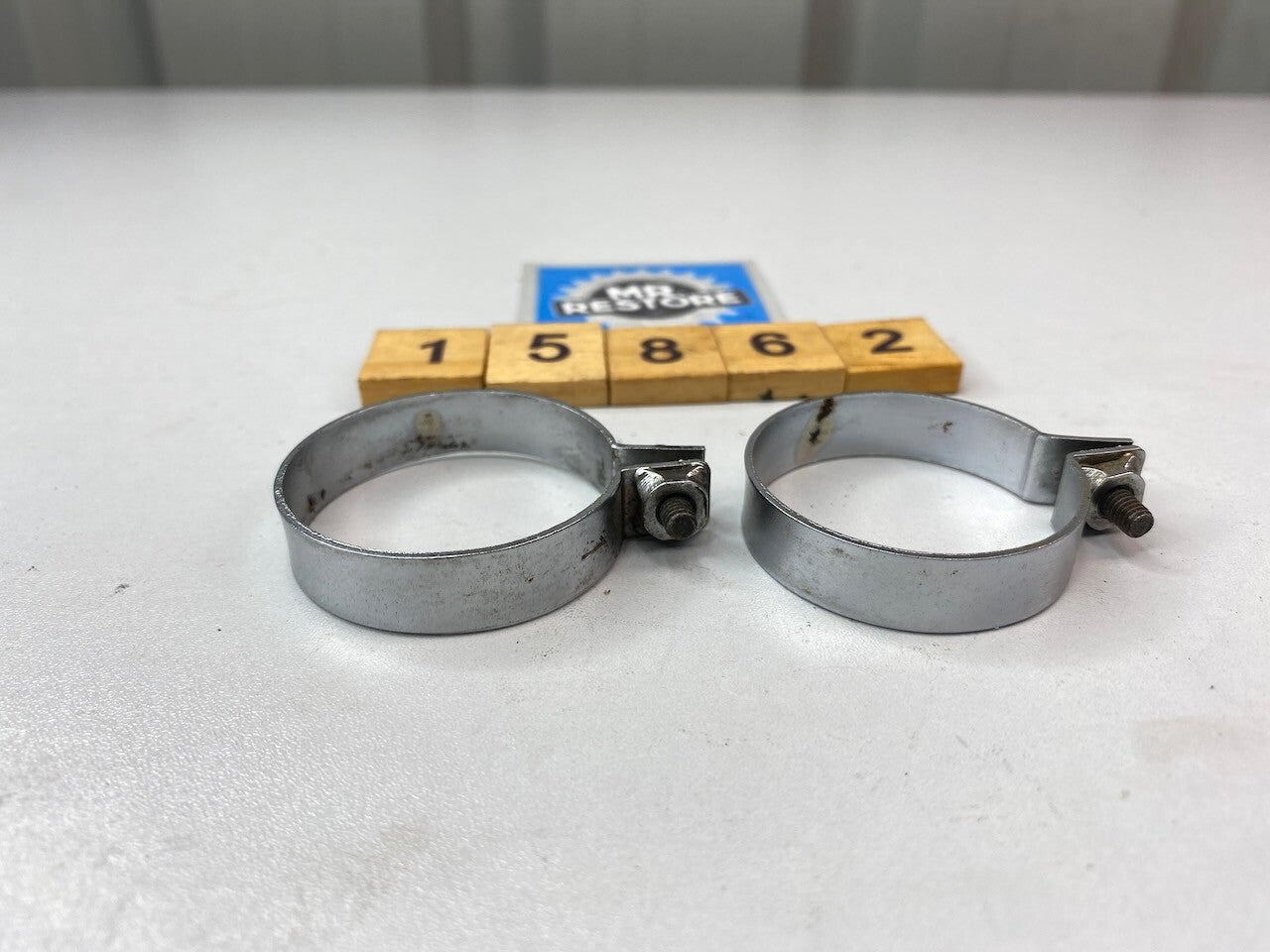 Kawasaki GPZ1100 B1 B2 ZX750 Front Fork Clamp 92037-1454 Pair