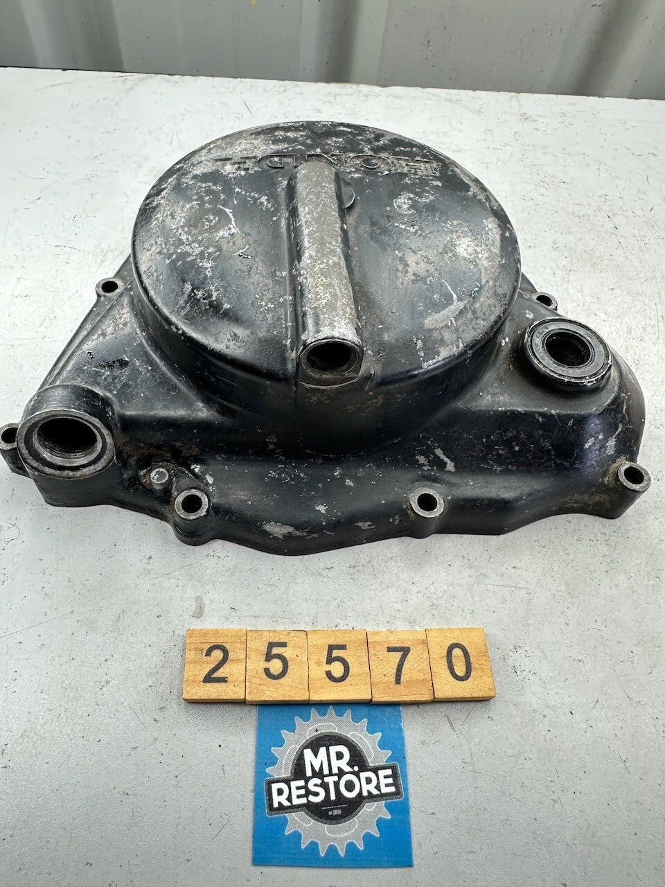 Honda CR80 R '82' Clutch Cover 11331-GC4  11331-GC4-000