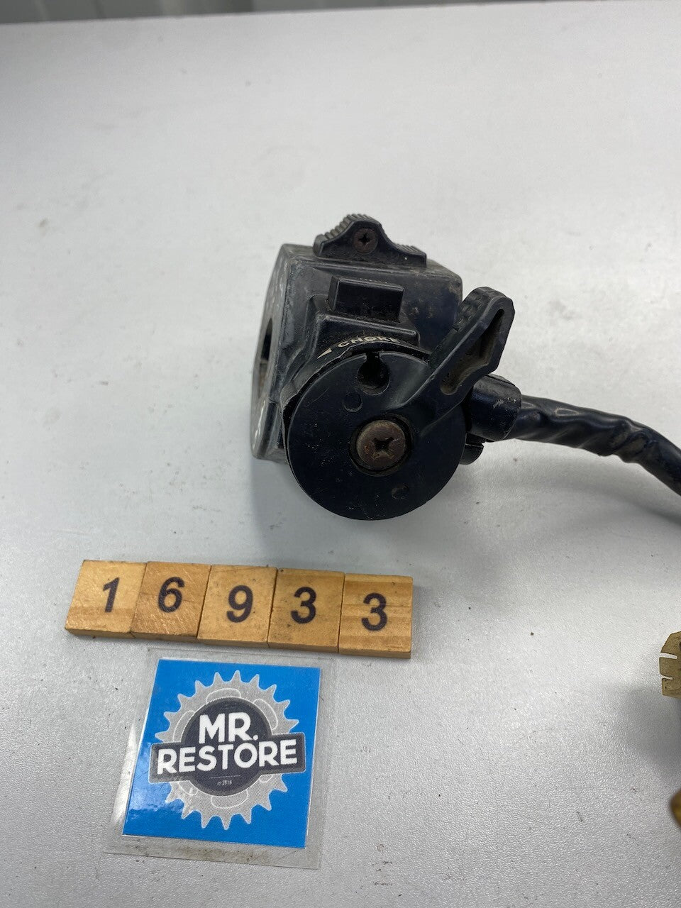 Yamaha XZ550 XS400 XS250 L/H Handlebar Switch & Choke Lever
