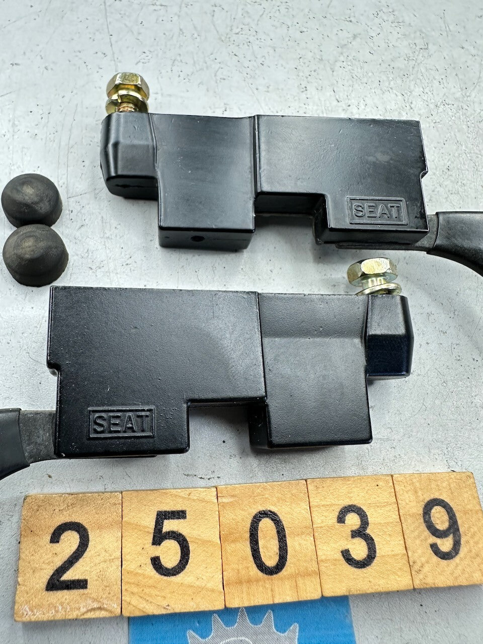Yamaha V-Max 1200 VMX12 Pair of Seat latches in VGC