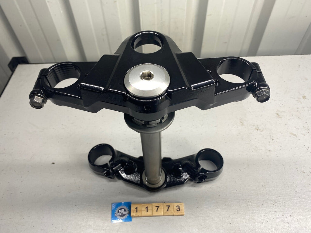 Kawasaki ZR750 Zephyr Fork Clamp Triple Tree K450A - Reconditioned
