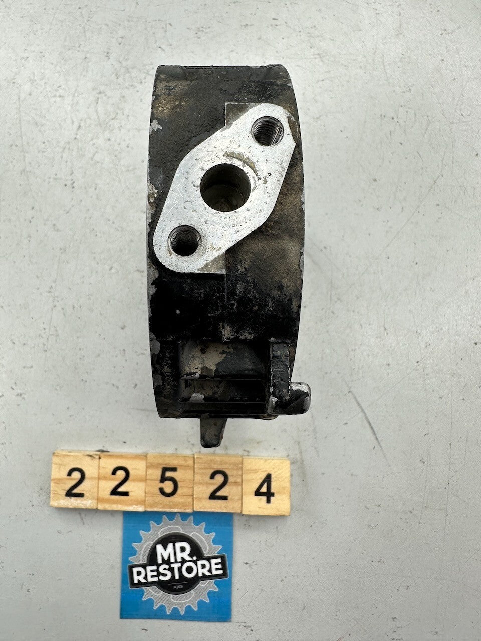 Yamaha XJ650L FZ600 FJ600 XJ900 Oil Filter Adapter Plate 4K0-13461-01
