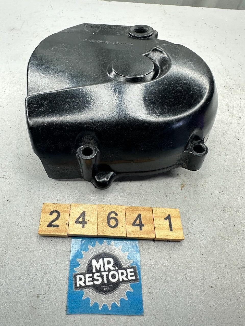 Yamaha TZR250 1KT 2MA Crank Case Front Sprocket Cover 1KT-15410-00
