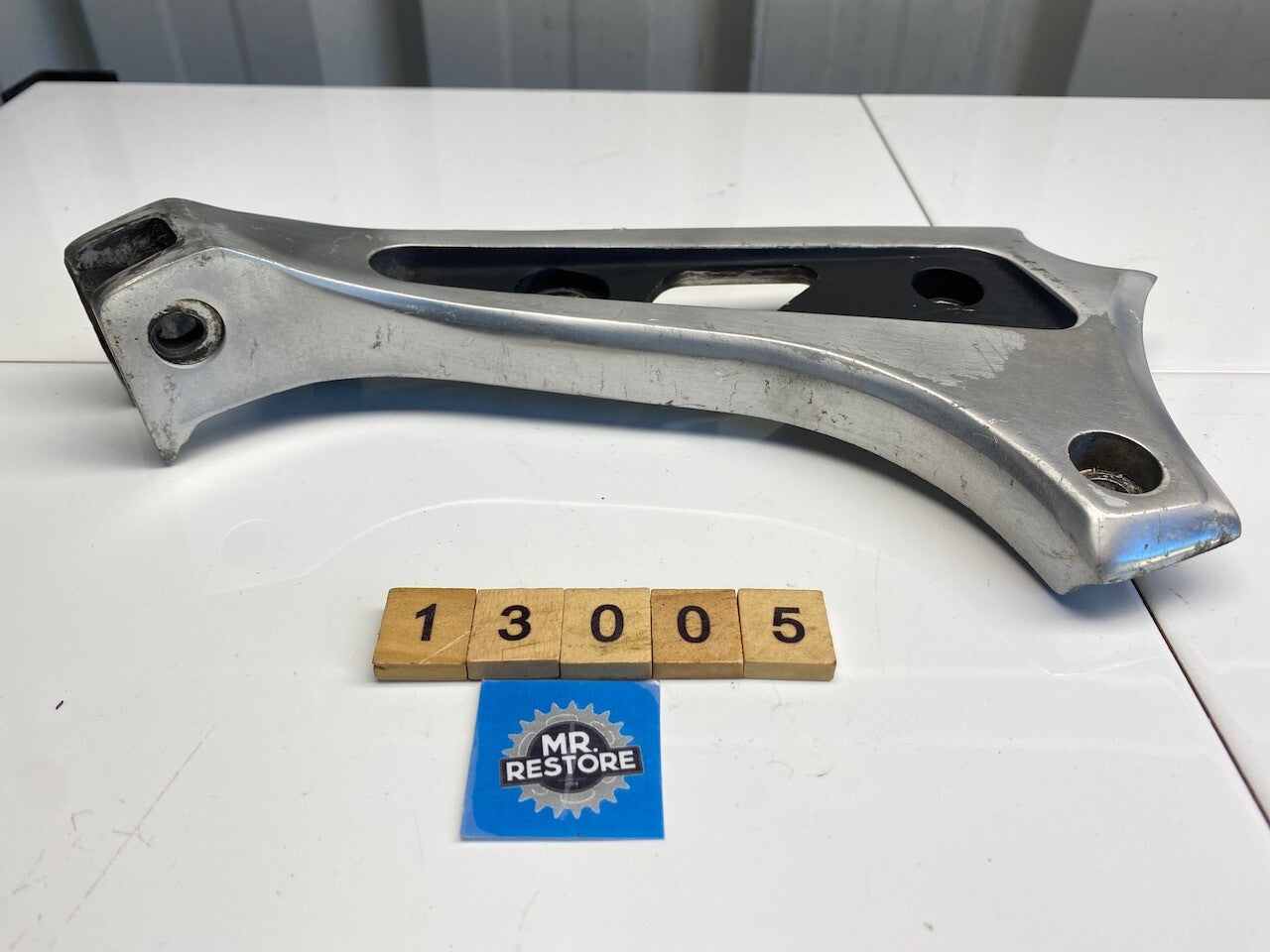 Suzuki GR650 Tempter L/H Pillion Foot Rest Muffler Bracket 43821-15500