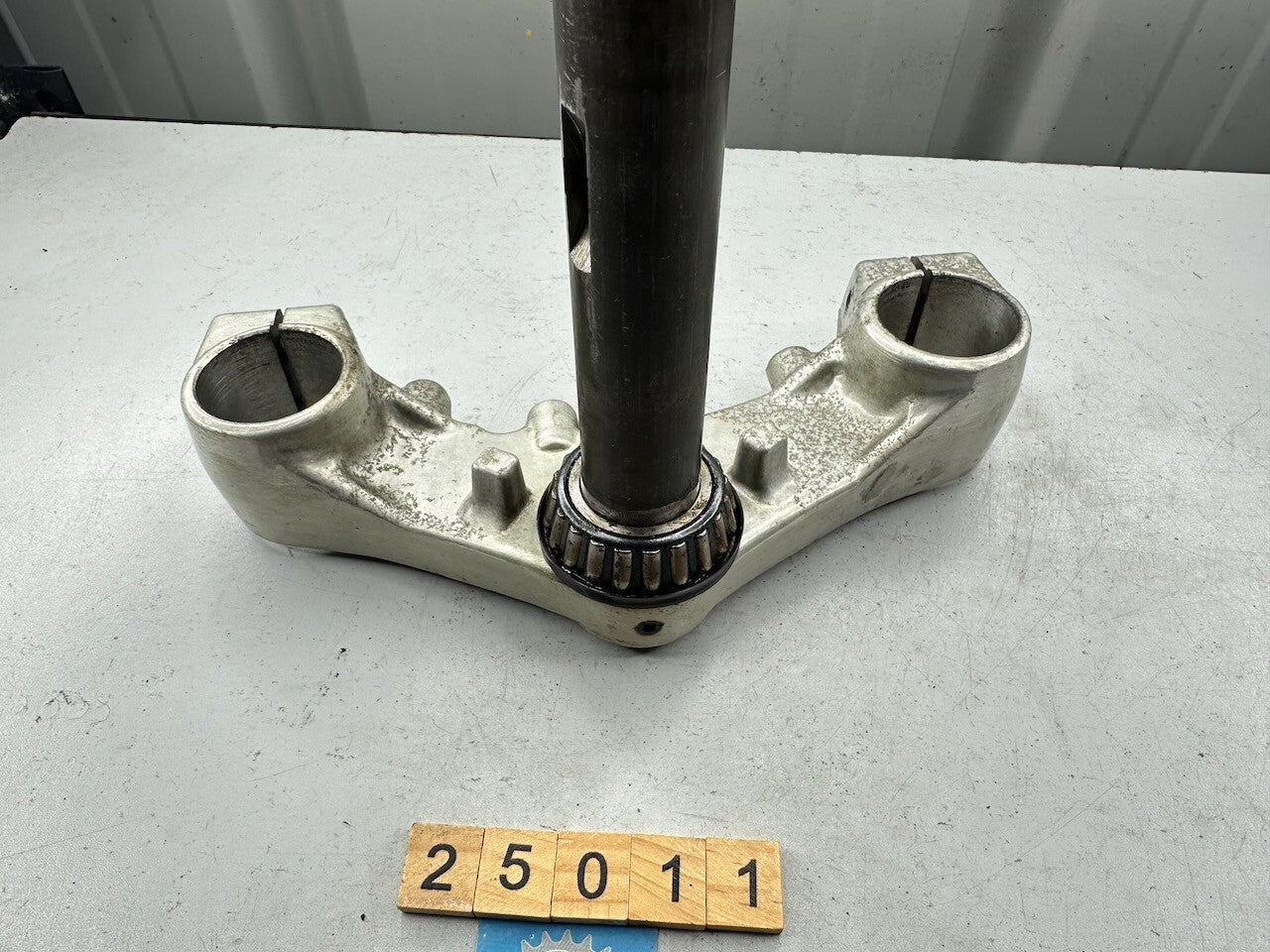 Yamaha V-Max 1200 VMX12 '85-92' Triple Tree Fork Clamp 1FK-23340  1FK-23435