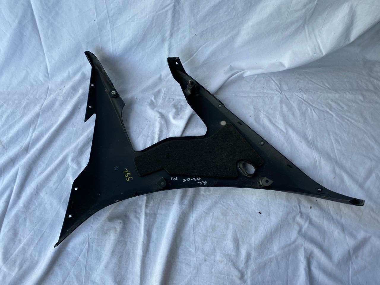 Yamaha R6 YZF 03-05 L/H Fairing Panel Mid 5SL-2835U Black