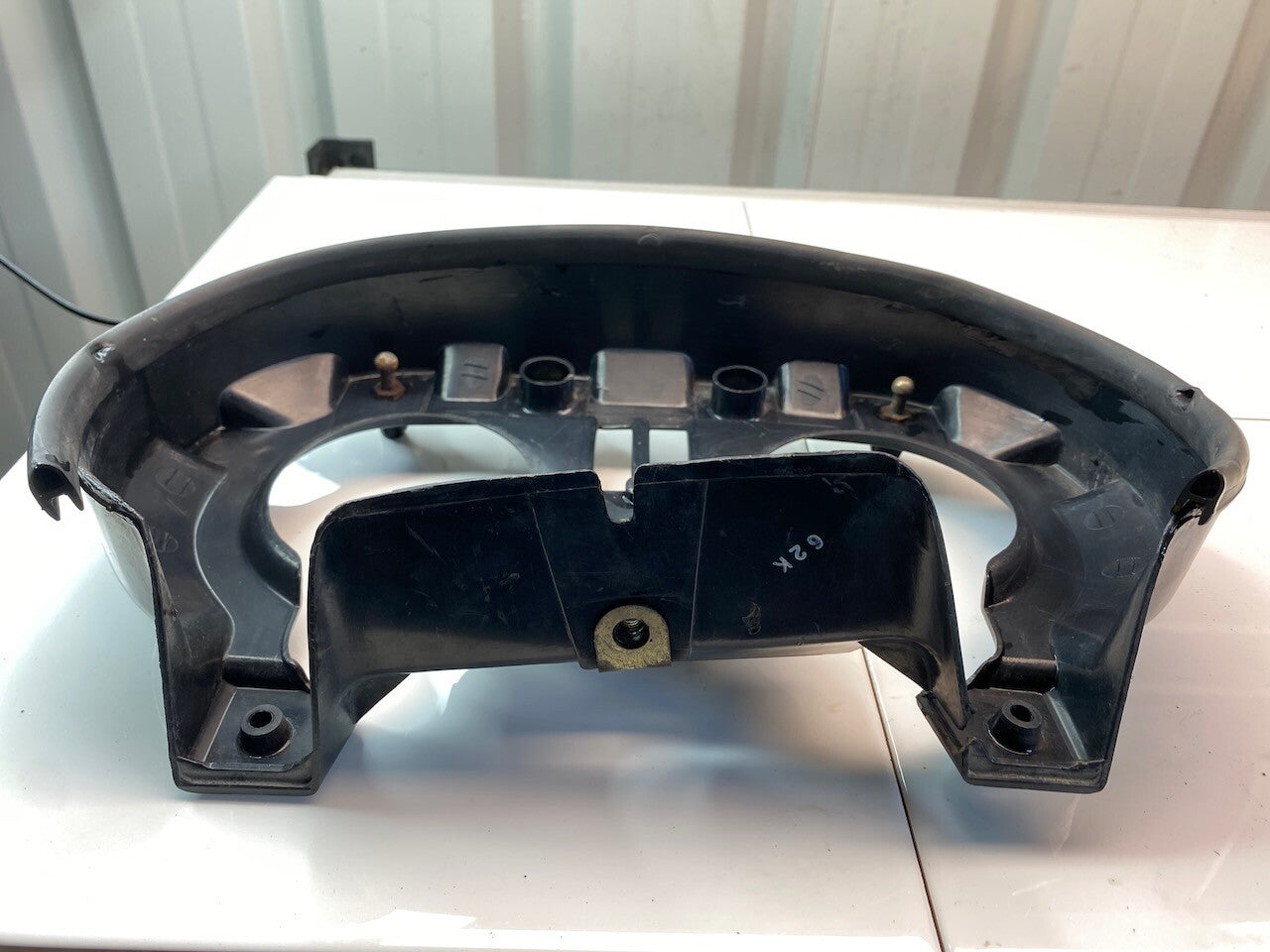 Suzuki GSXR1100 GSXR750 GSX750 Headlight Housing & Gasket 35240-06B00