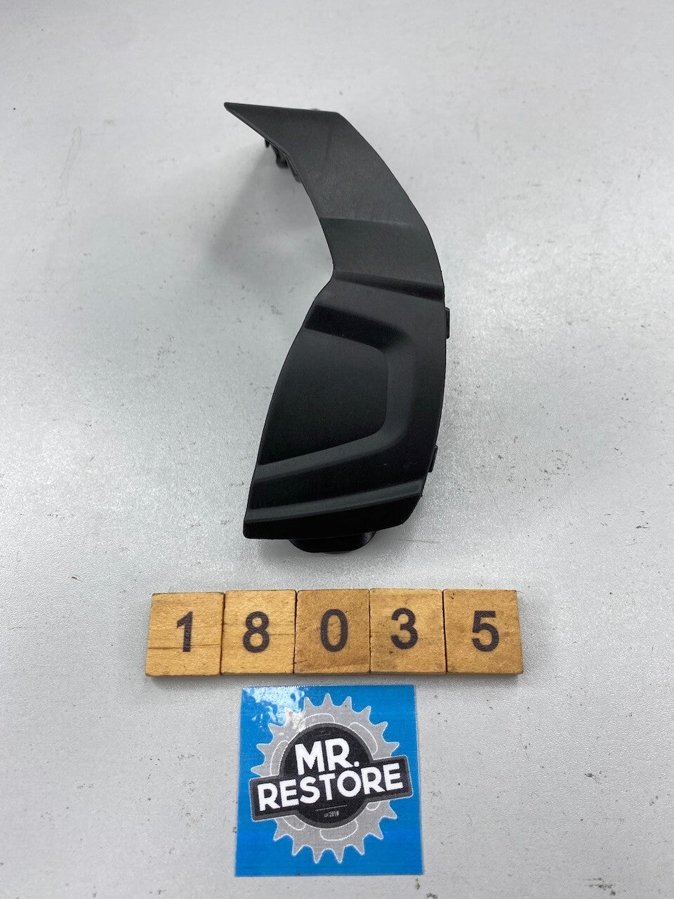 BMW R1200GS L/H Spark Plug Cover 11127718149