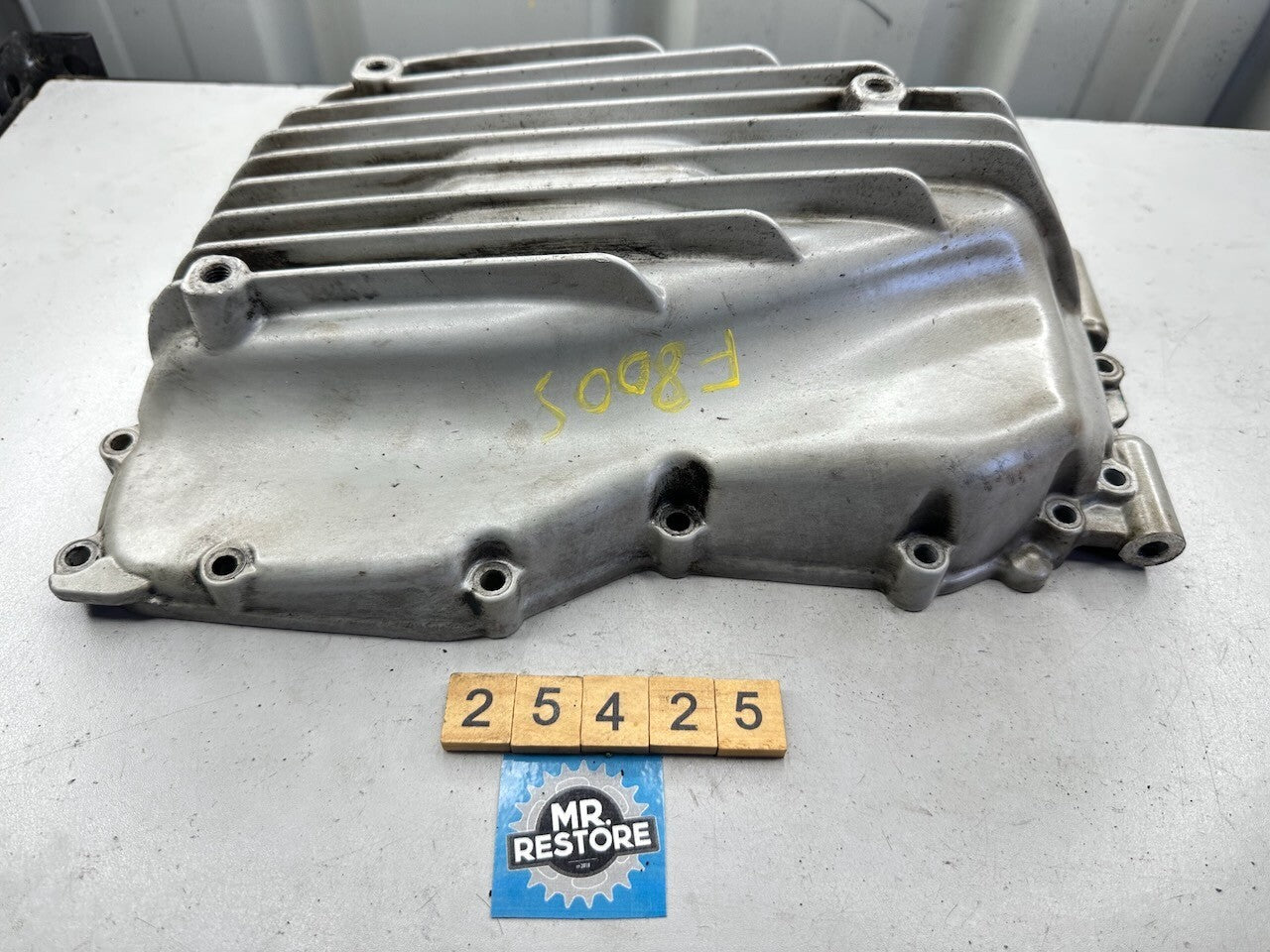 BMW F800S F800ST Oil Sump Pan 11137702423