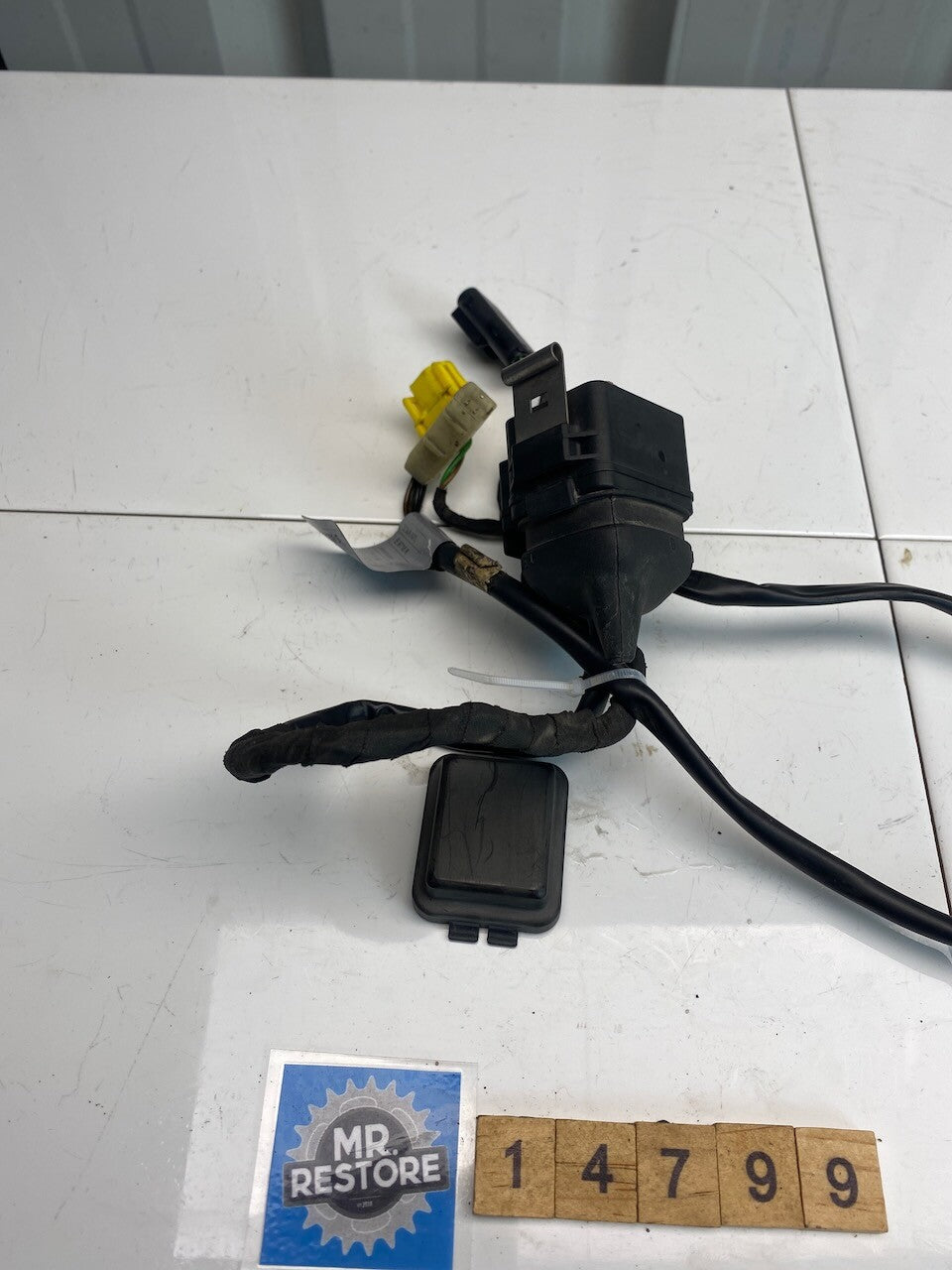 BMW R1100S Fuse Box & Wire Harness Loom 1998-2005 R2S