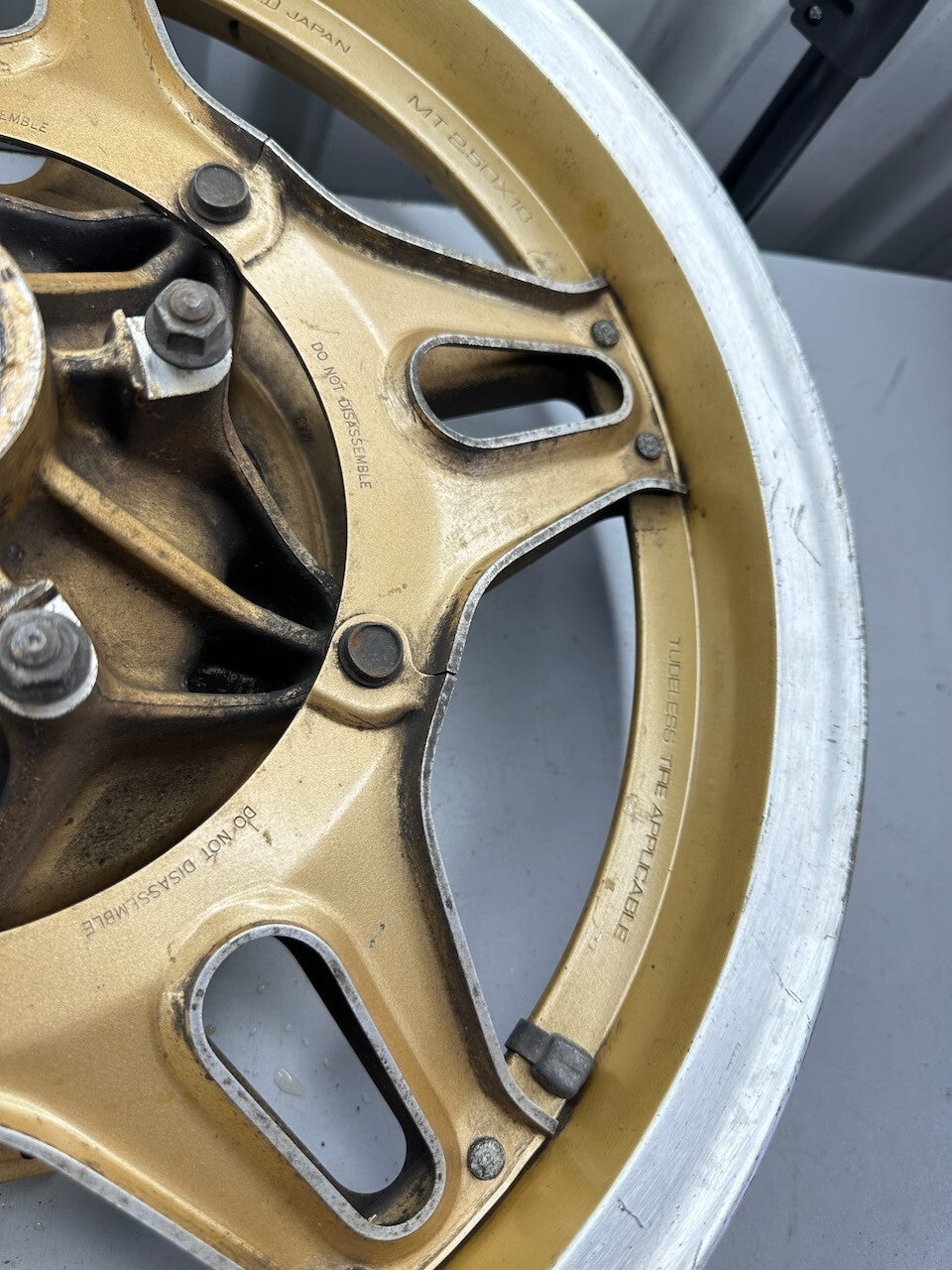 Honda CB 900 F Rear Wheel 18 x 2.50 (Feb 81)