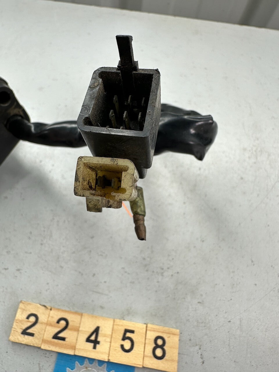 Kawasaki GPZ1000RX ZX1000 Left Handlebar Switch