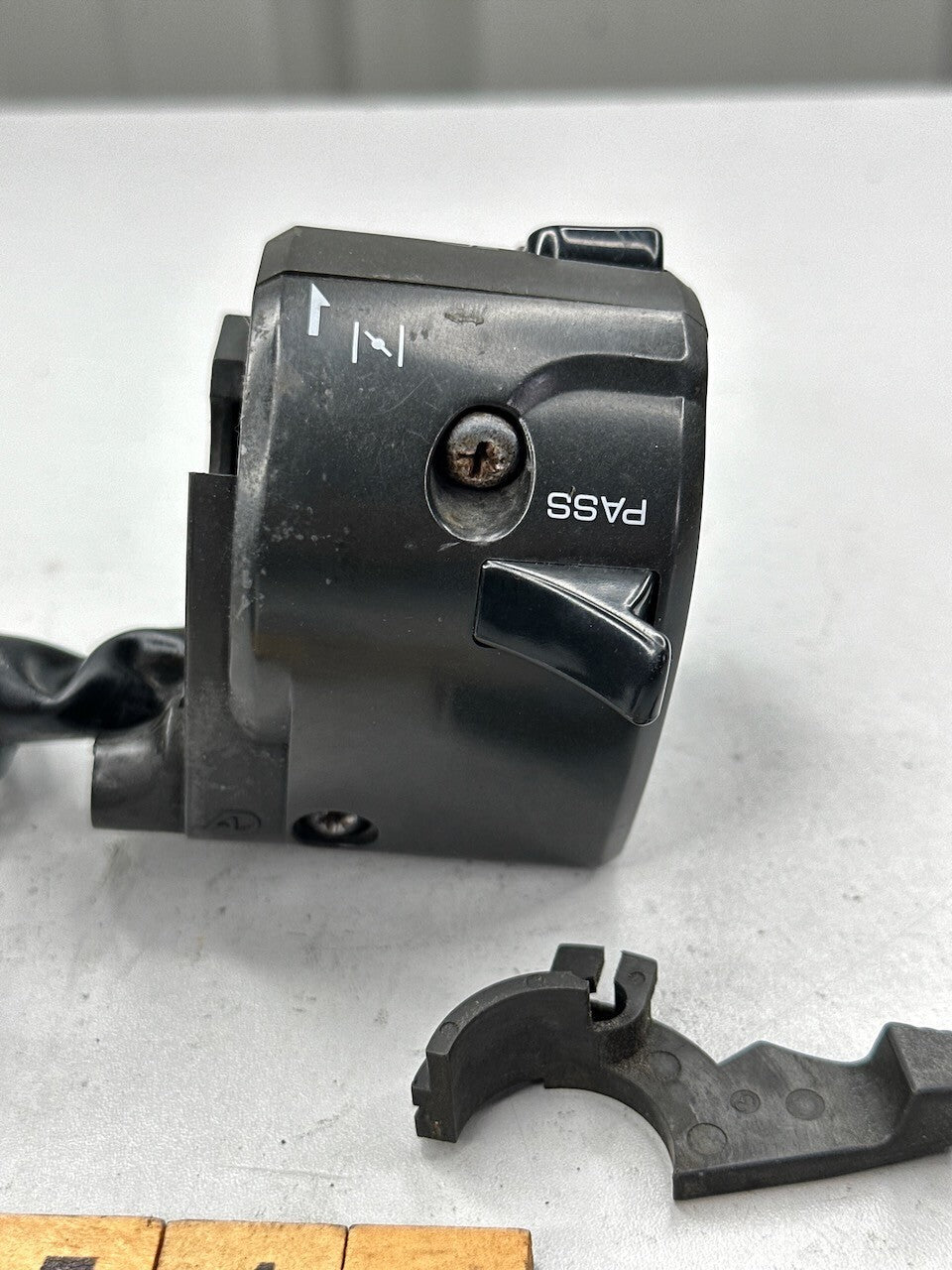 Kawasaki Z750 ZR750 2006 L/H Handlebar Switch & Choke lever