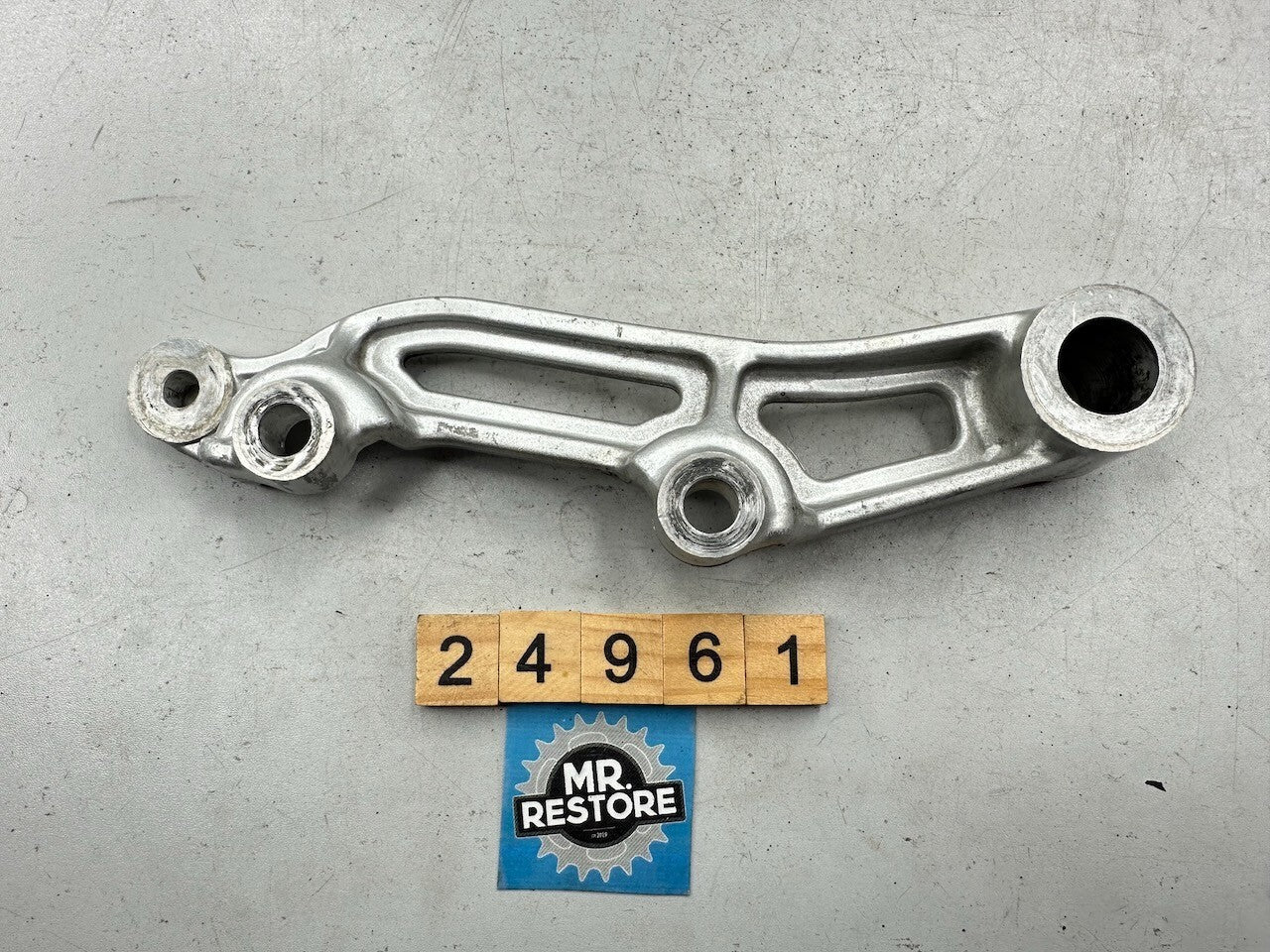 Yamaha V-Max 1200 VMX12 '85-03' Rear Brake Caliper Bracket