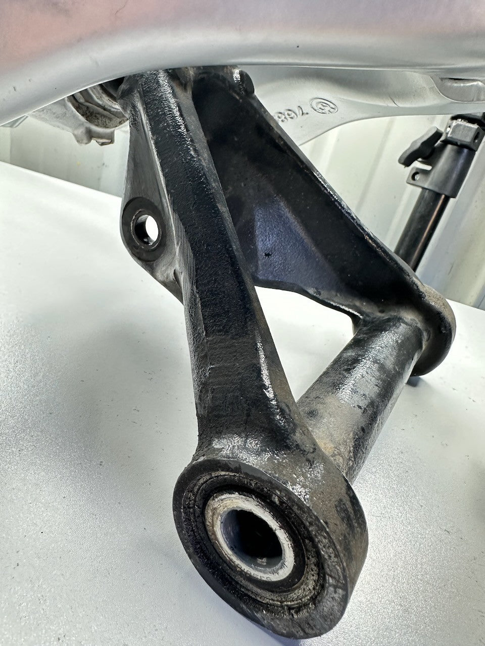BMW K1200S '03-08' Front Suspension Wheel Carrier & Trailing Arms 7685253