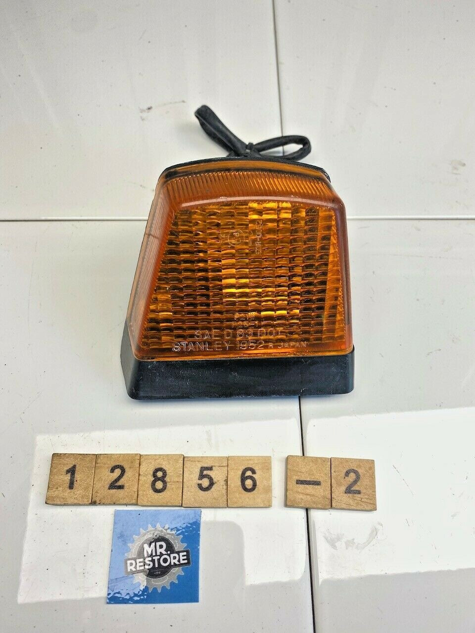 Kawasaki GPZ1000 RX Rear R/H Indicator & Bulb Holder Loom 23040-1124