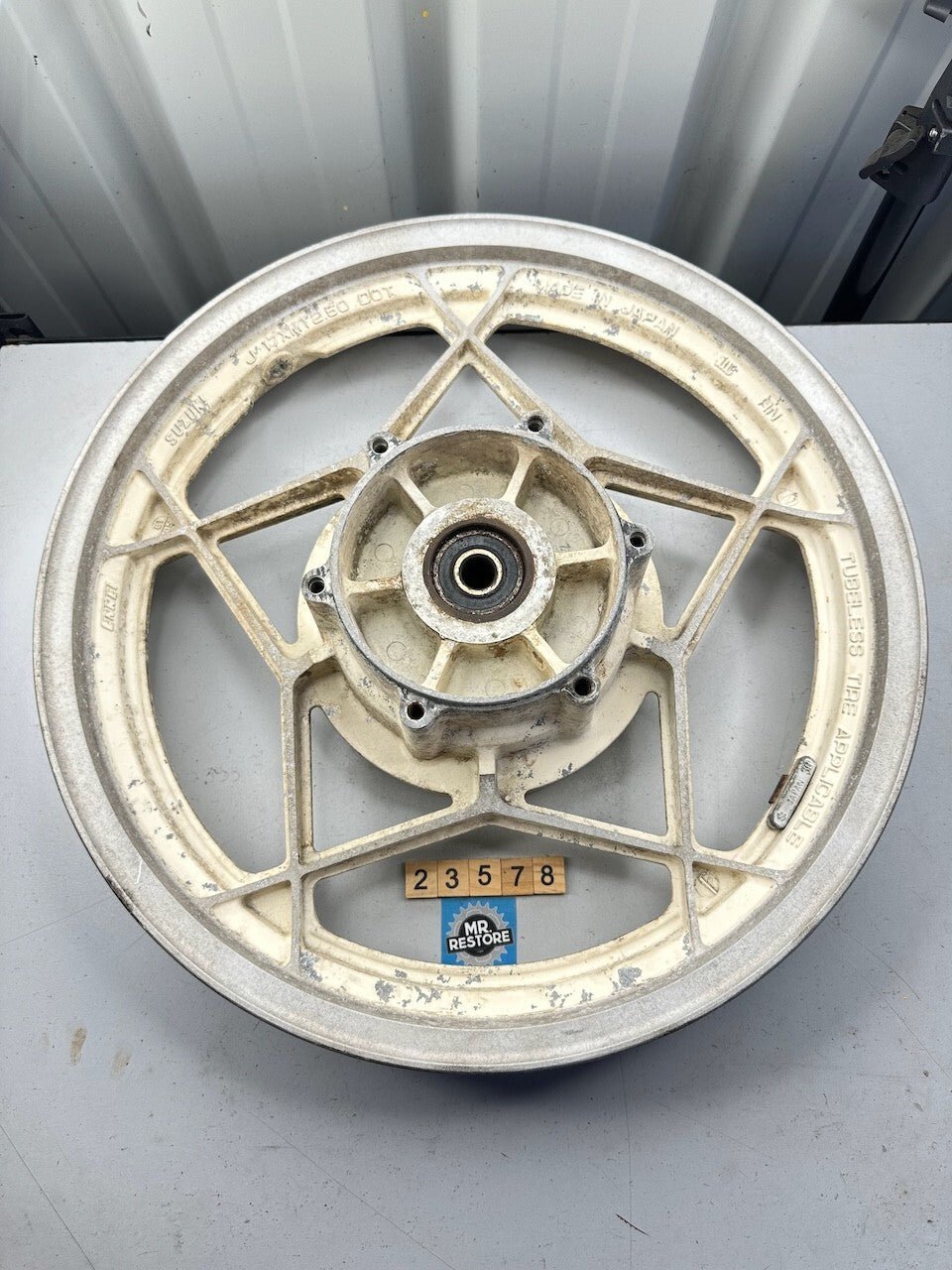 Suzuki GS650 Katana Rear Wheel 17x2.50