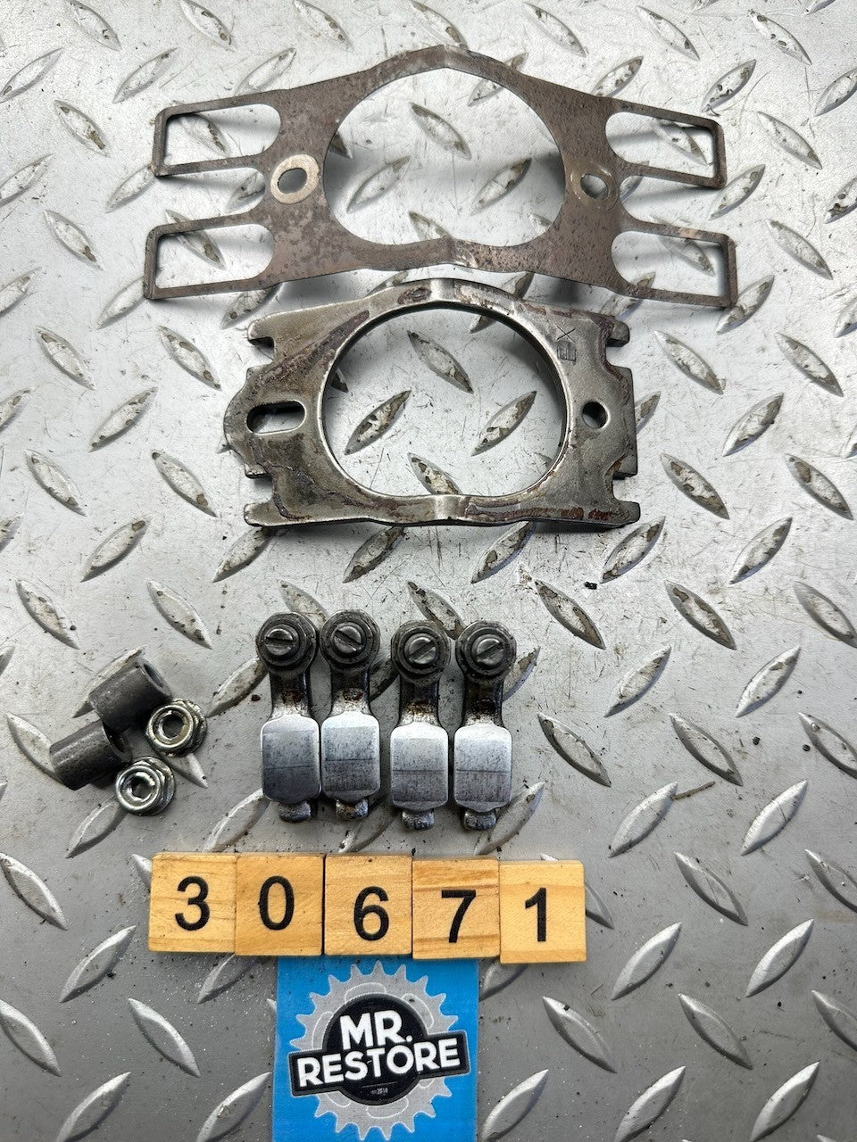 Honda VFR750F Interceptor 88-89 Valve Rocker Arm & Spring Set 14611-ML7-920