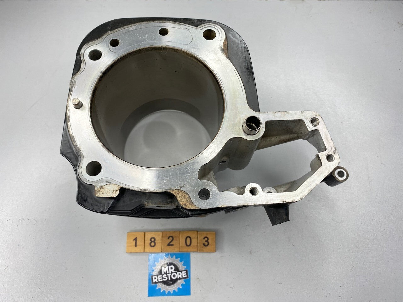 BMW R1200GS L/H Cylinder on Standard "101mm" Bore 7710395