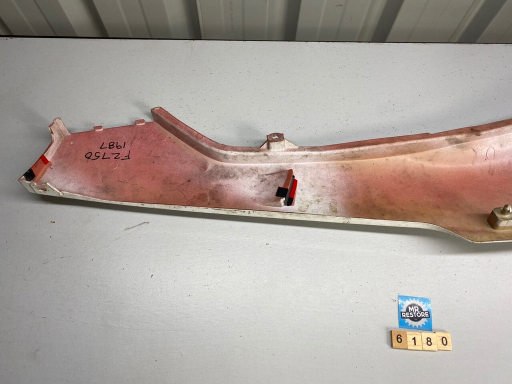 Yamaha FZ750 1987 Left Hand Tail Side Cover