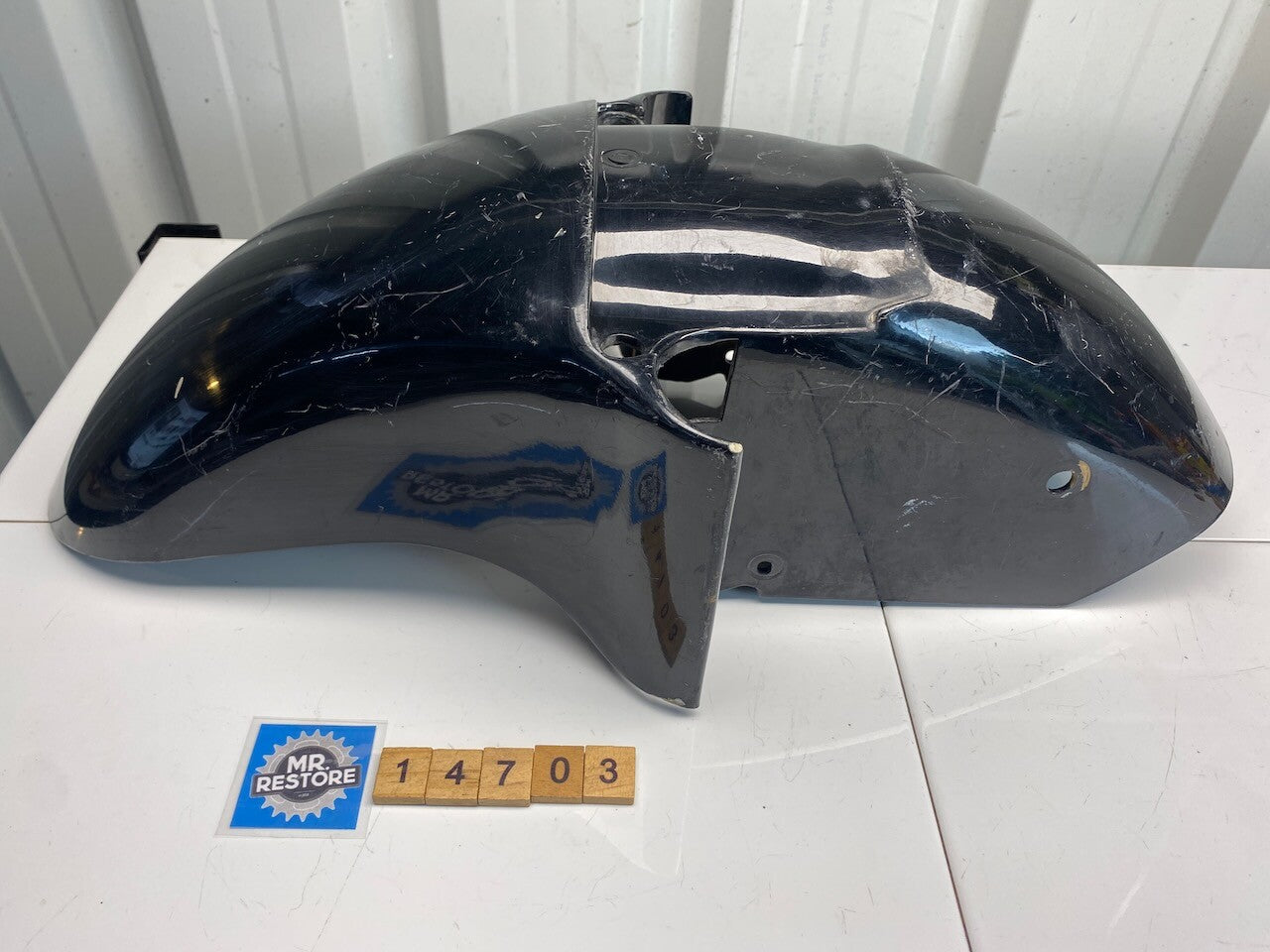 Kawasaki GPZ600R GPZ1000RX Front Mud Guard Fender 35004-1170