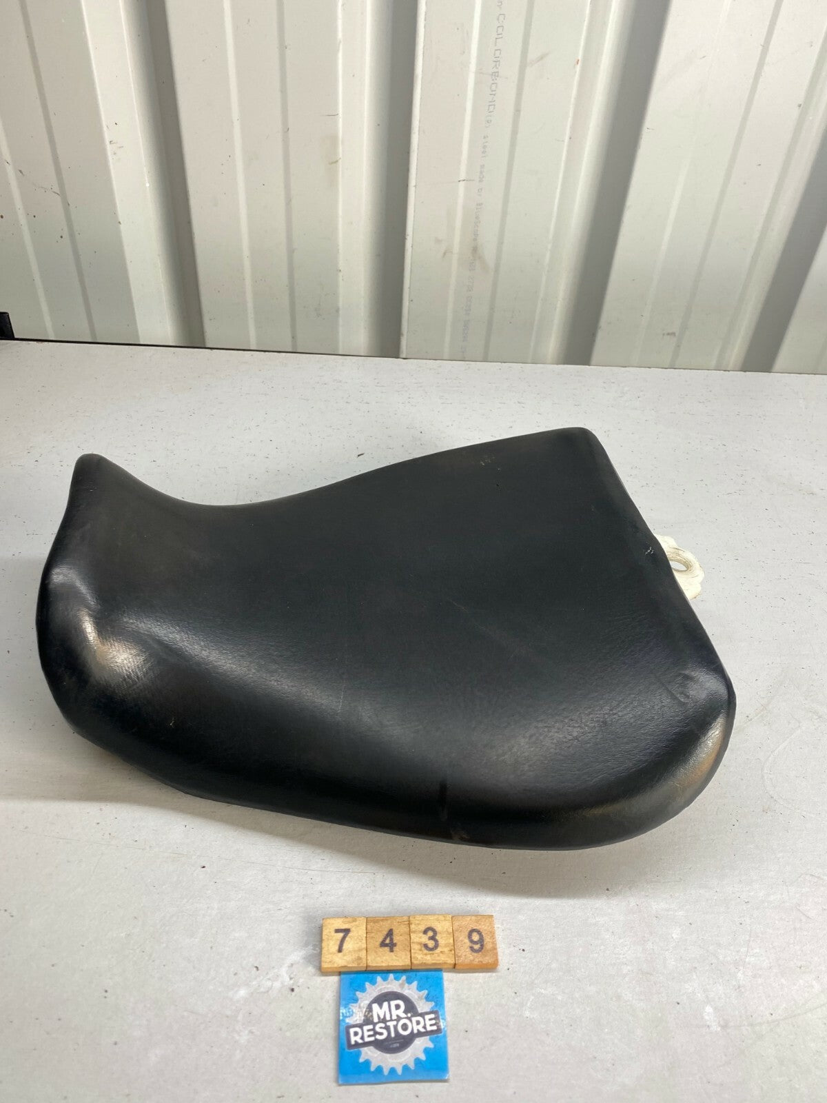 Yamaha FZR250 3LN Riders Pilot Seat 3LN-24712-00