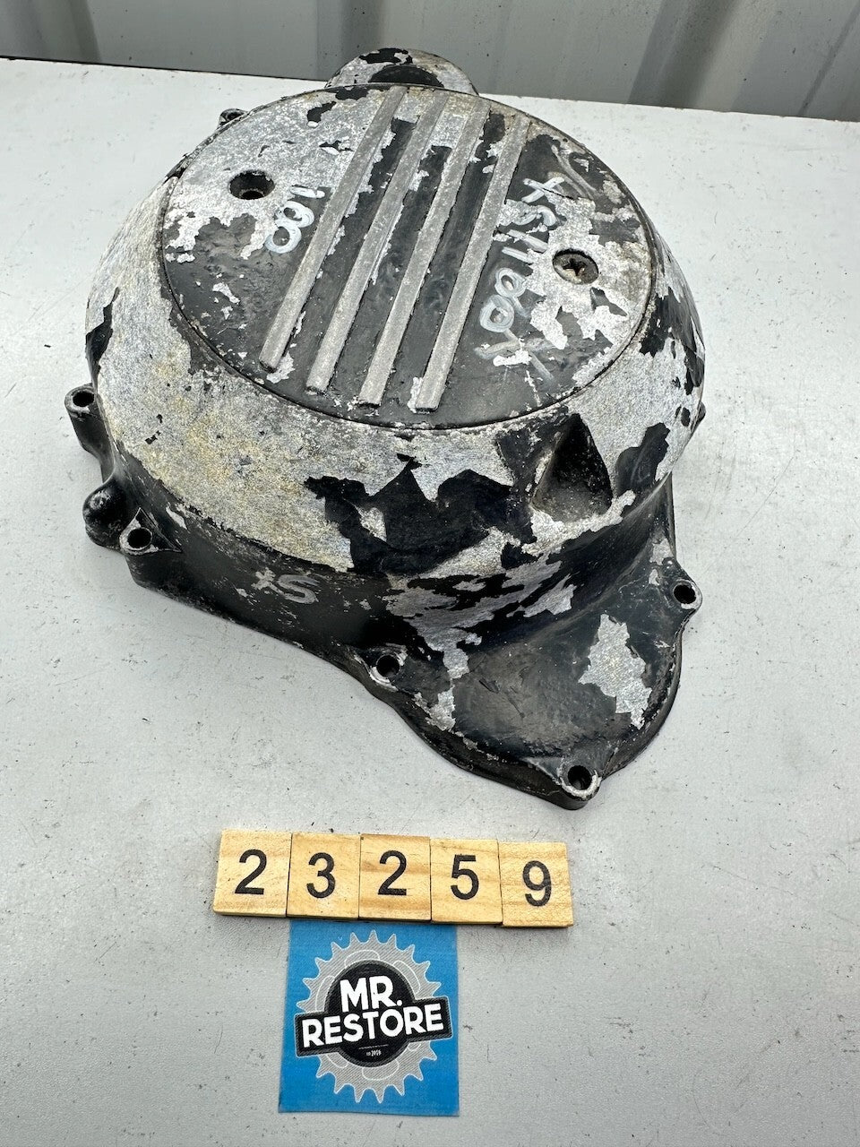 Yamaha XS1100 '80' Right Crankcase Cover 2H9-15431