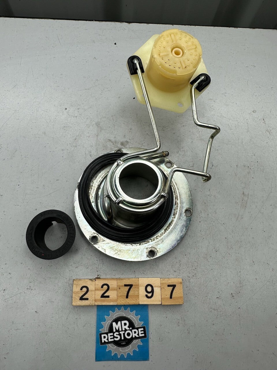 BMW R1200GS ADV '05-07' R1200GS '02-07' Fuel Filler Neck Tube 16117669354