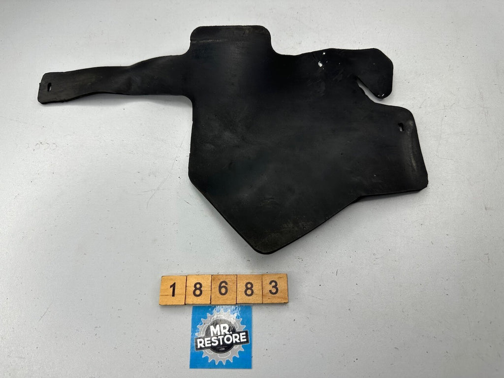 Suzuki DR200 DR125 DF200 DF125 Rear Fender Mud Flap Guard 63411-44AA0