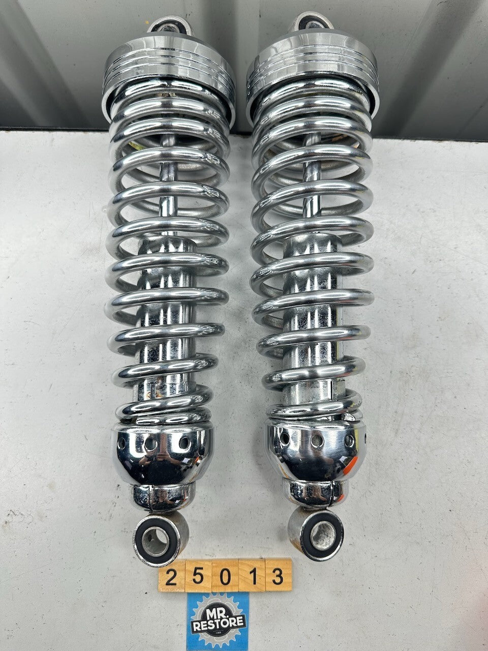 Yamaha V-Max 1200 VMX12 Pair or Rear OEM Shock Absorbers (VGC) 1FK-22210-00