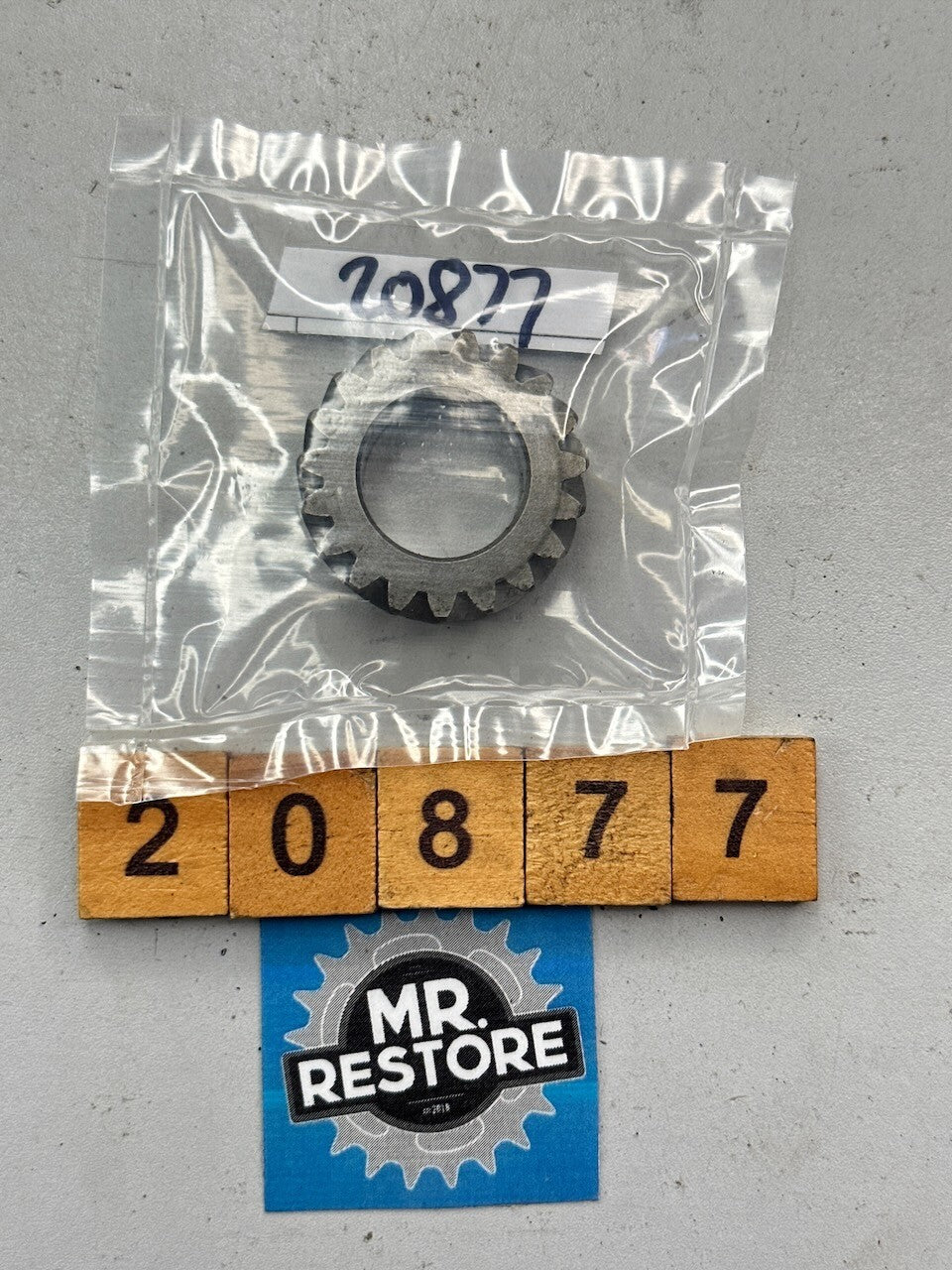 Suzuki GT200 Tachometer Drive Gear 1 (19T) 26421-10300