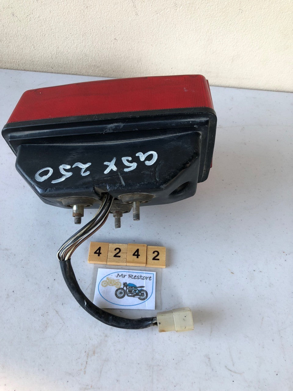 Suzuki GSX250 GSX400 Rear light assy and loom. Original Lens