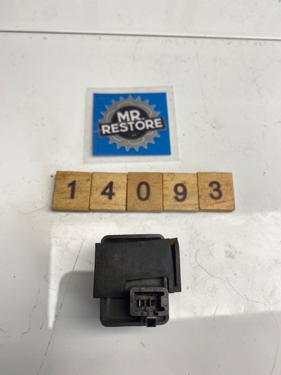 Suzuki GSX250 Across Rear Lid Opening Solenoid Timer Control Unit 38870-24D00