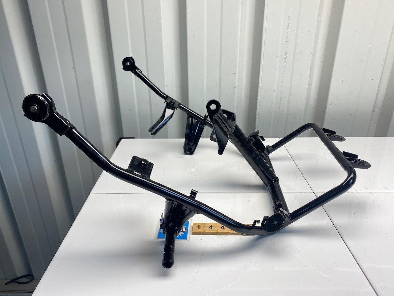 Yamaha XJ600 FJ600 Fairing Stay Headlight Frame 51J-28356 - Reconditioned