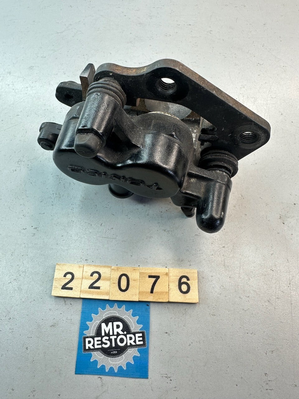 Suzuki GSF250 Bandit Front Brake Caliper 59300-33D00