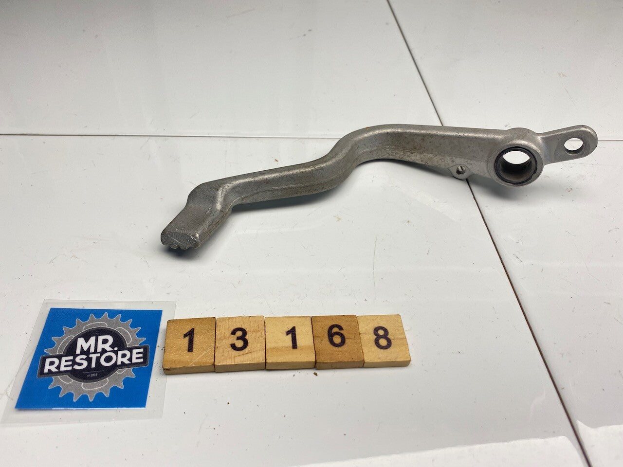 Kawasaki GPZ900R ZX900 OEM Rear Brake Lever assy. 43001-1174