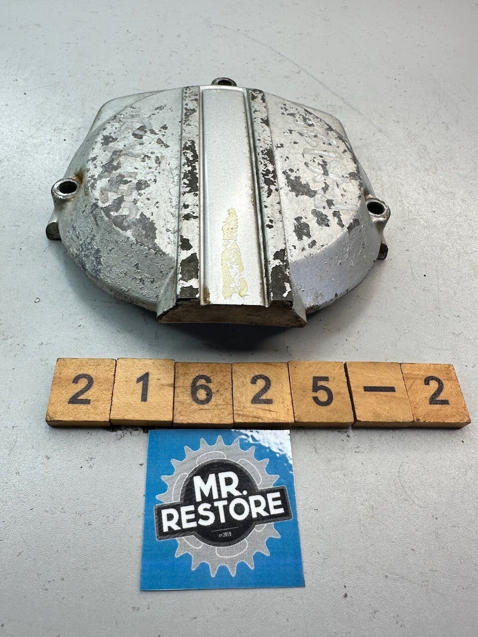 Yamaha RX125 Oil Pump Cover 1V1-15416-00