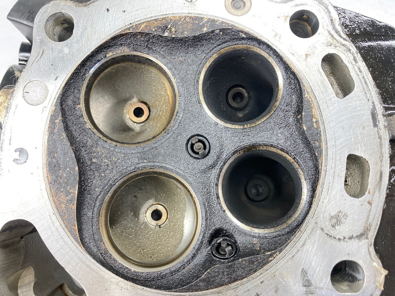 BMW R1200GS L/H Cylinder Head 7723603