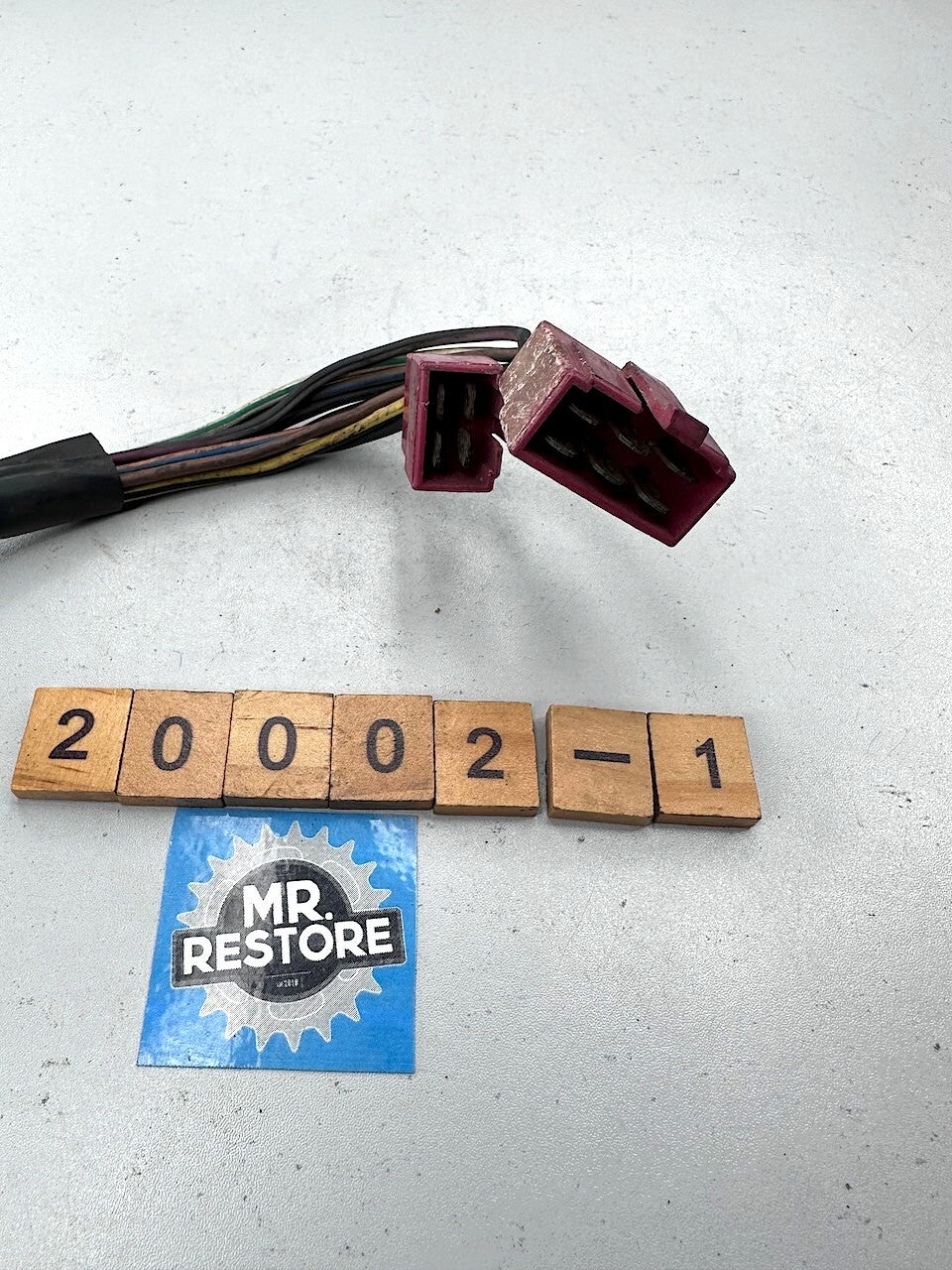 Honda VF1000 F Interceptor  Fuse Box 38200-MB6-005
